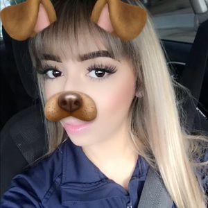 Meet your Posher, Jasmine